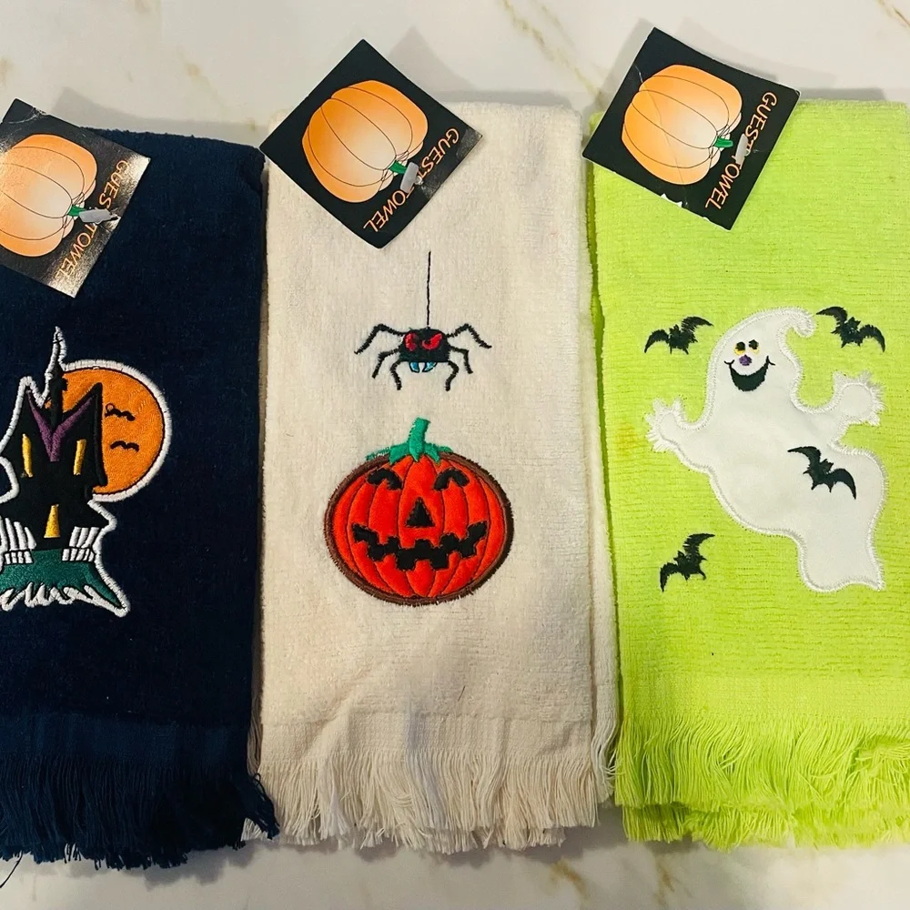 Halloween Hand Towels - Black, White, and Green